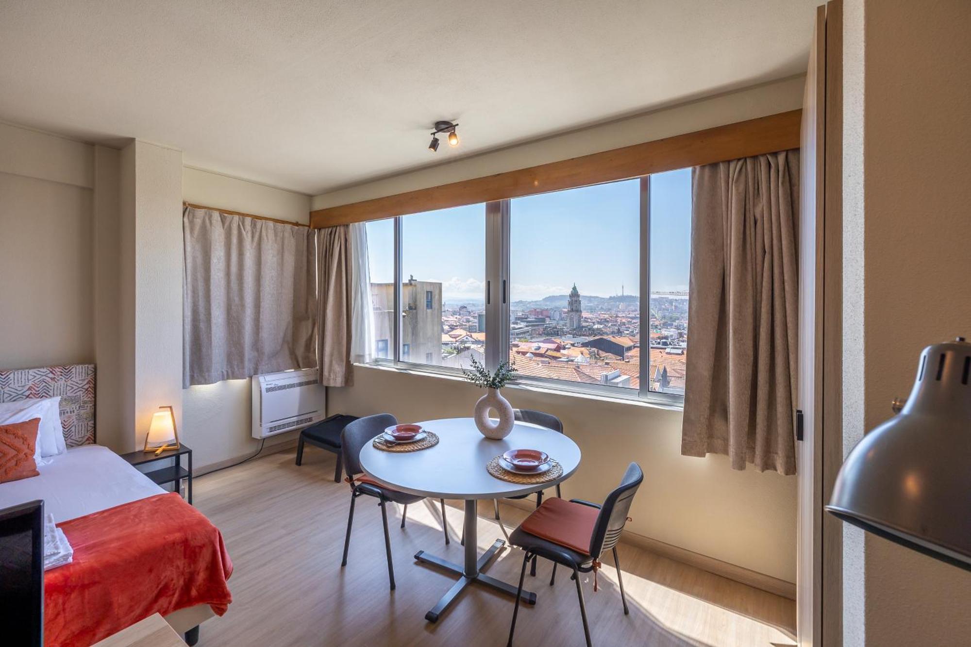 Velho - Skyline Apartamento